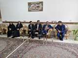 دیدار مدیرکل بنیاد استان کرمان با خانواده شهید یوسف زاده در کوهبنان