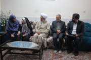 دیدار معاون استاندار کرمان با خانواده شهیدان عربپور و نظری در کرمان
